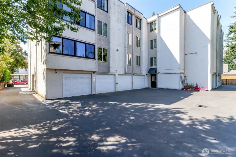 Property photo for 132 N 132nd Street #204, Seattle