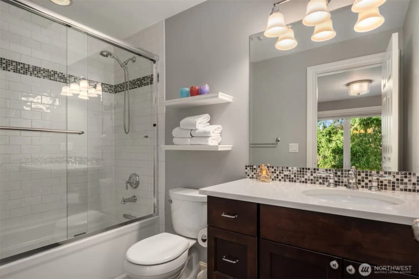 Property photo for 2242 79th Avenue Ne, Medina photo 18