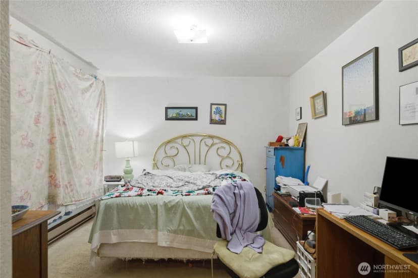 Property photo for 14001 35th Avenue Ne, Seattle photo 15