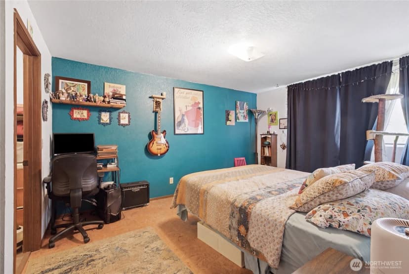 Property photo for 14001 35th Avenue Ne, Seattle photo 16