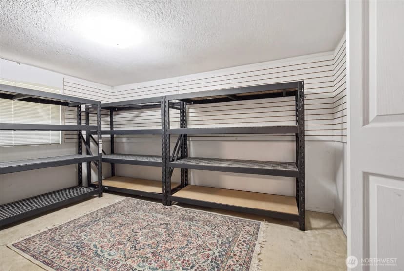 Property photo for 14001 35th Avenue Ne, Seattle photo 21