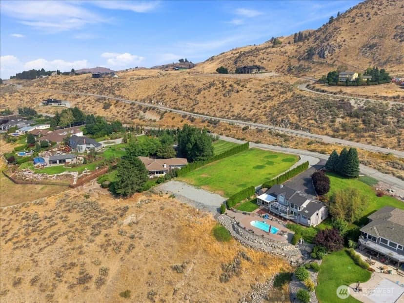 Property photo for 125 Highpoint Lane, Chelan photo 3