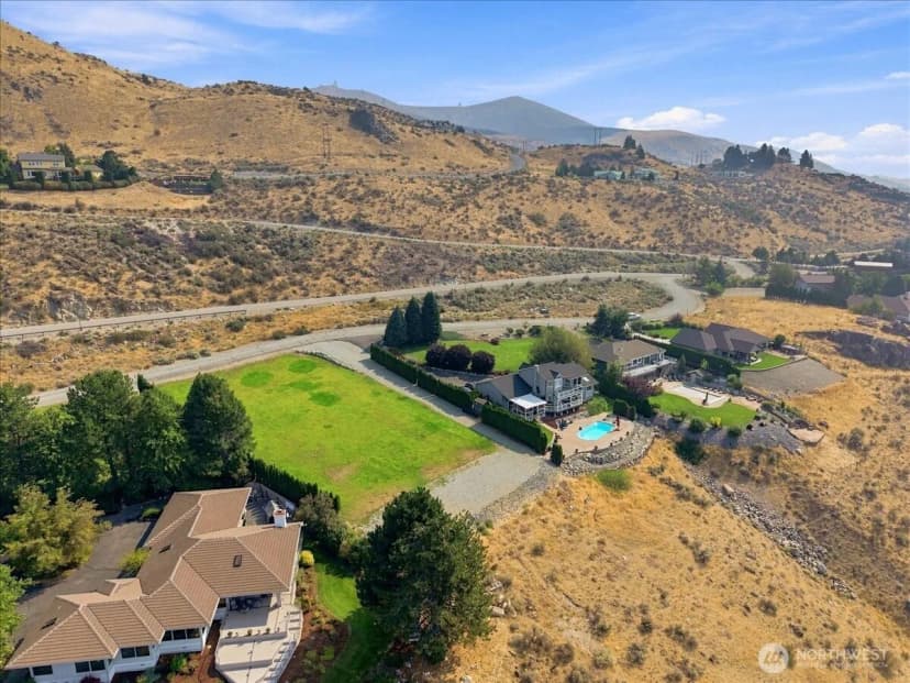 Property photo for 125 Highpoint Lane, Chelan photo 4