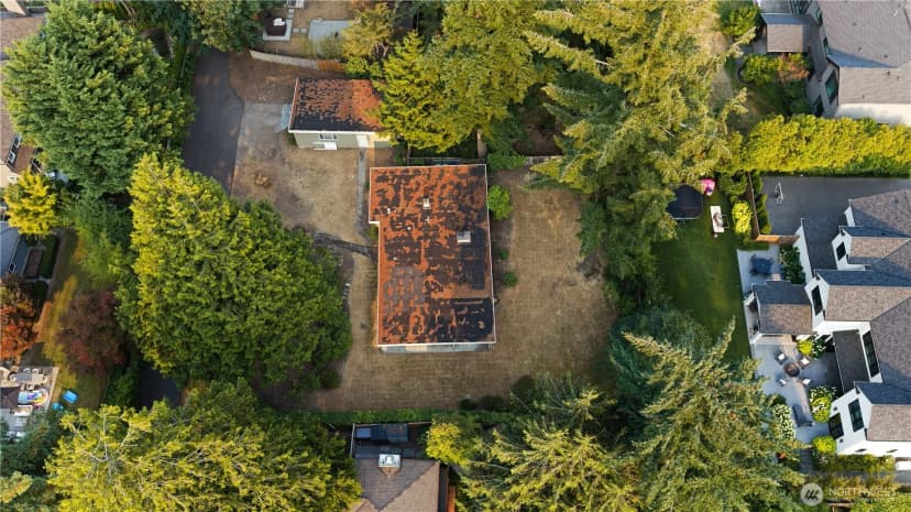 Property photo for 2965 74th Avenue Se, Mercer Island photo 23