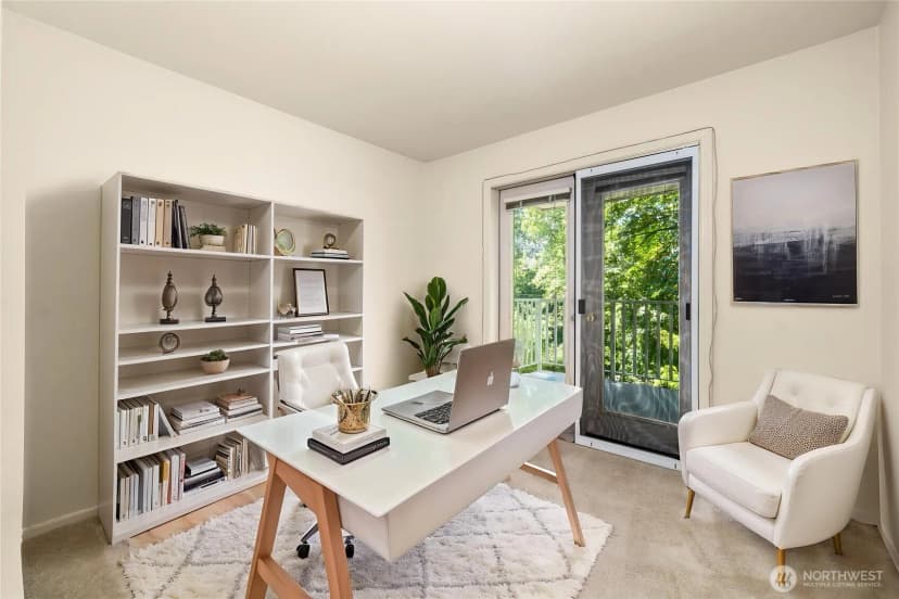 Property photo for 2540 118th Avenue Se #202, Bellevue photo 6