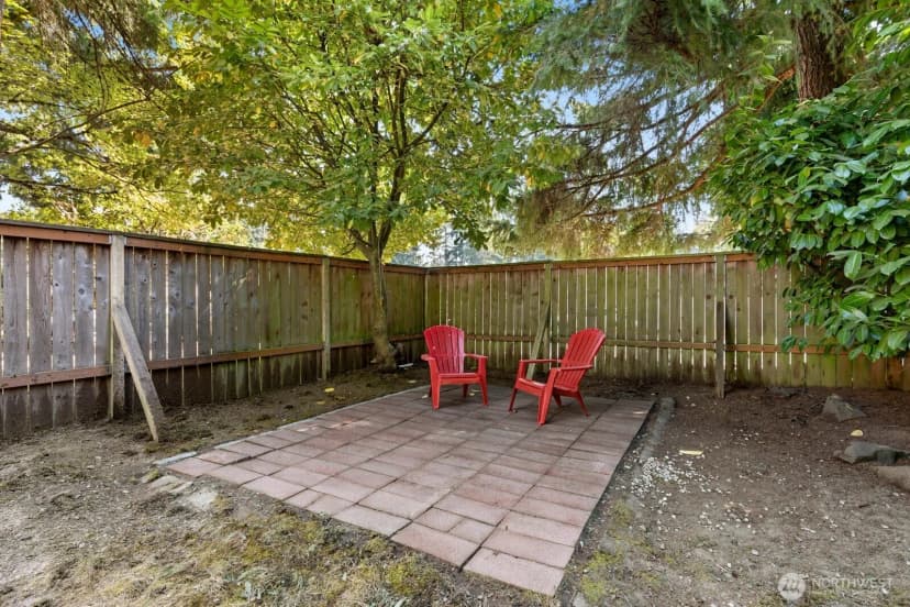Property photo for 1725 211th Place Ne, Sammamish photo 21