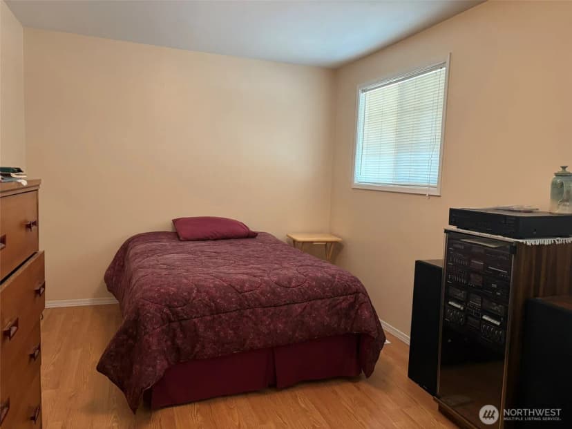 Property photo for 499 W 9th Street, Republic photo 14