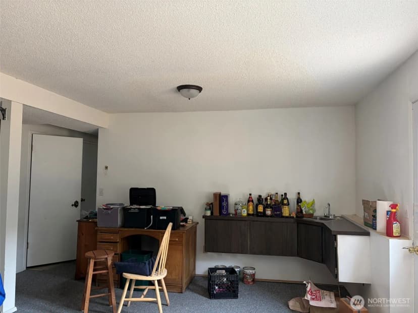 Property photo for 499 W 9th Street, Republic photo 16
