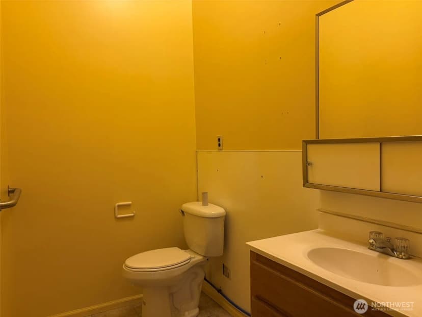 Property photo for 499 W 9th Street, Republic photo 36