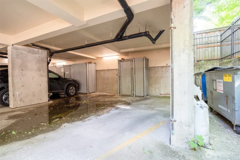 Property photo for 209 N 39th Street #304, Seattle photo 16