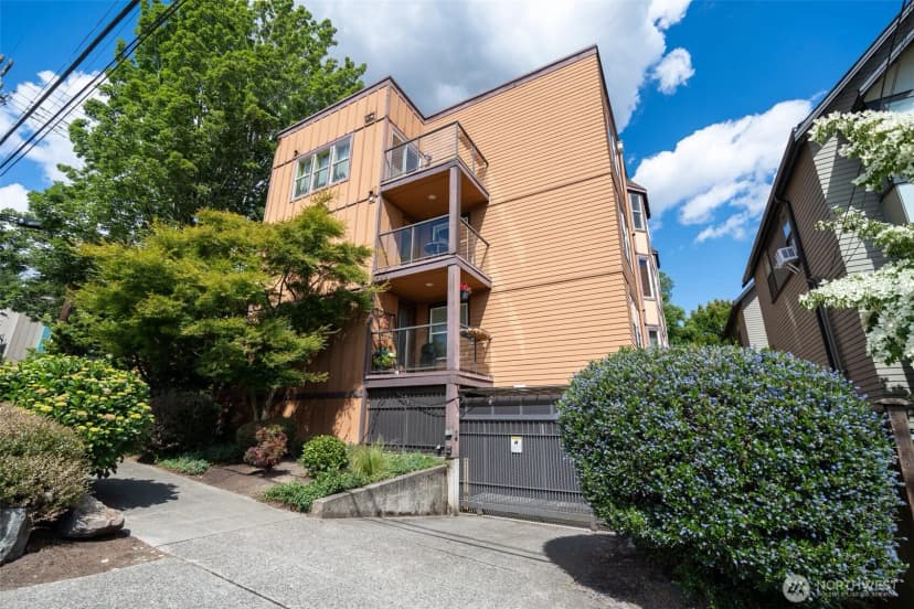 Property photo for 209 N 39th Street #304, Seattle photo 19