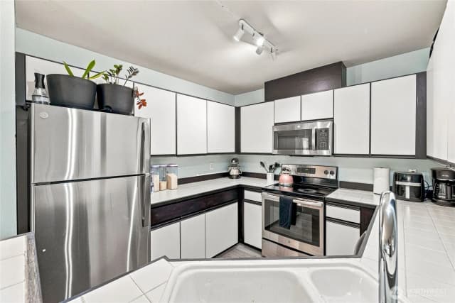 Property photo for 9210 Market Place #g102, Lake Stevens photo 5