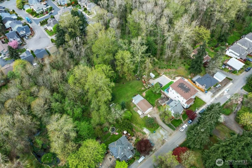 Property photo for 18005 83rd Avenue Ne, Kenmore photo 16