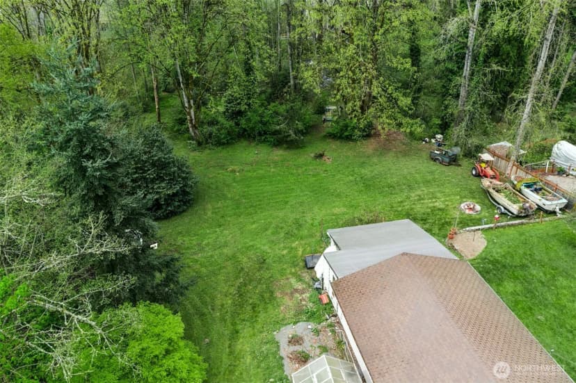 Property photo for 18005 83rd Avenue Ne, Kenmore photo 14