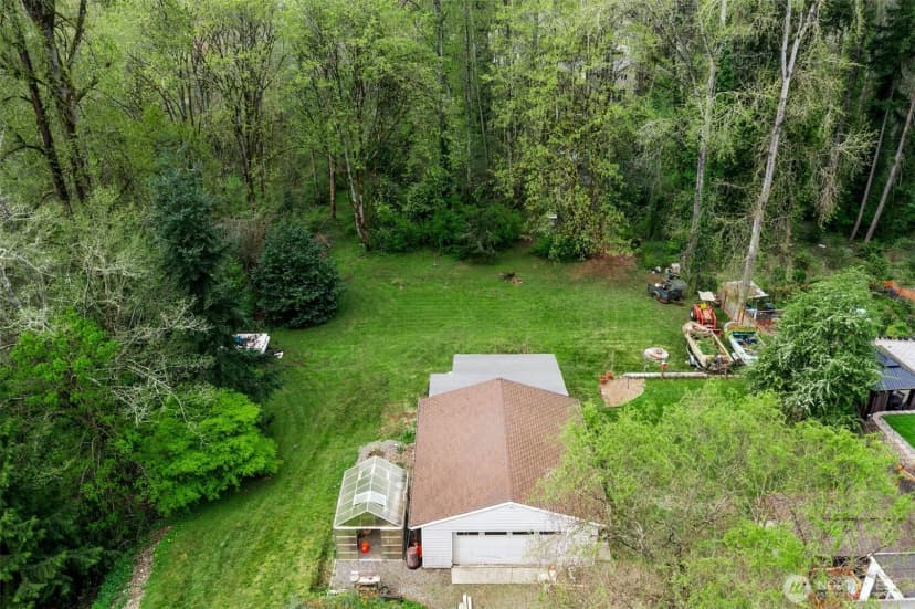 Property photo for 18005 83rd Avenue Ne, Kenmore photo 11