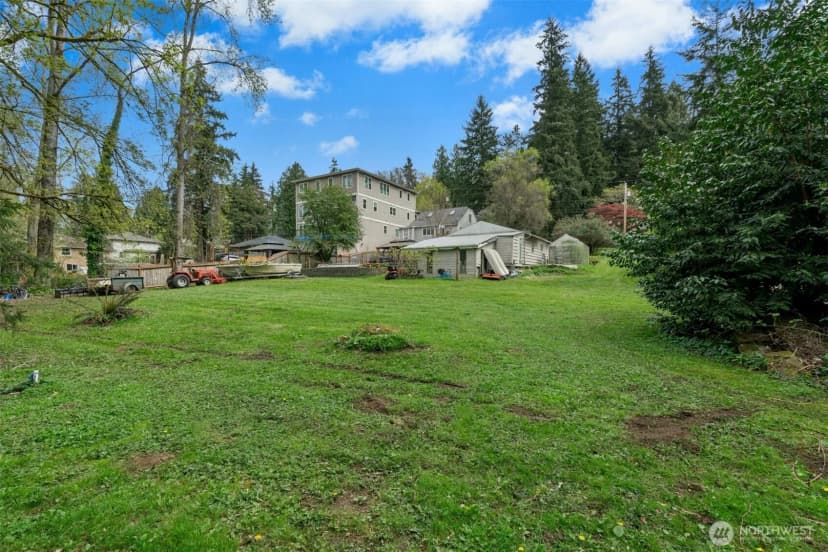 Property photo for 18005 83rd Avenue Ne, Kenmore photo 9
