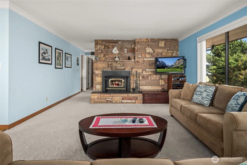 Property photo for 3962 Saltspring Drive, Ferndale photo 11