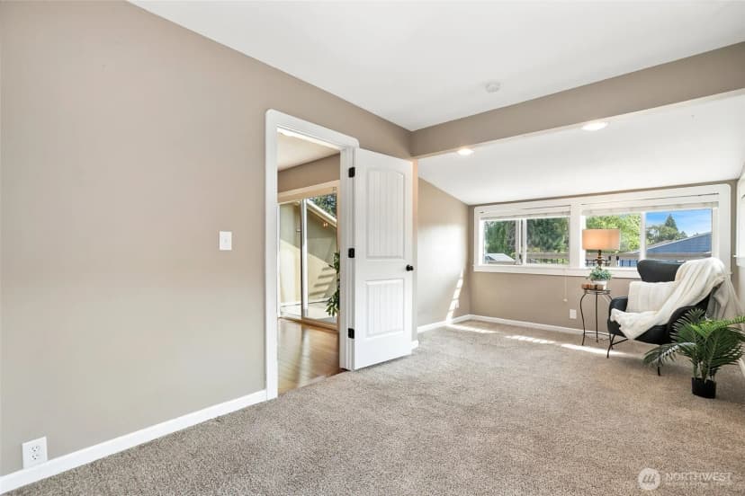 Property photo for 1605 N Stevens Street, Tacoma photo 12