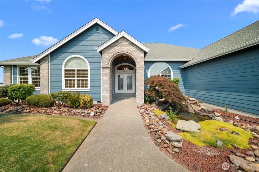 Property photo for 9216 Milburn Loop Se, Olympia photo 2