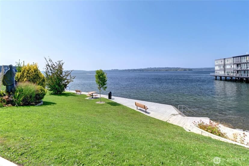 Property photo for 528 Lake Street S #a201, Kirkland photo 36