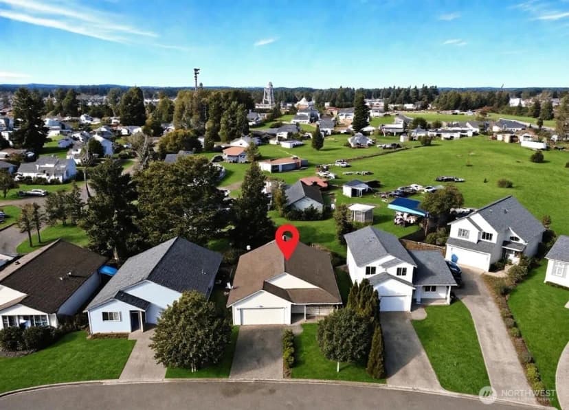 Property photo for 98597 Cascadian Avenue Se, Yelm photo 12