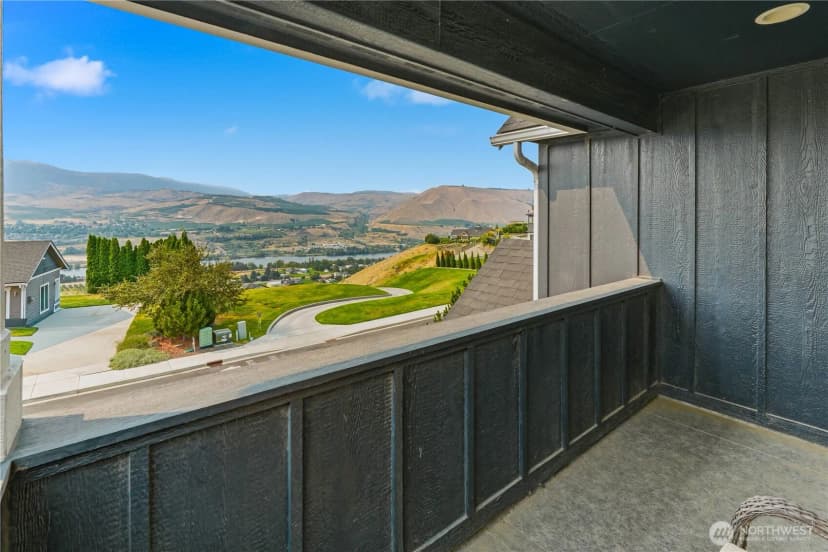 Property photo for 2769 Se Falcon View Drive, East Wenatchee photo 30
