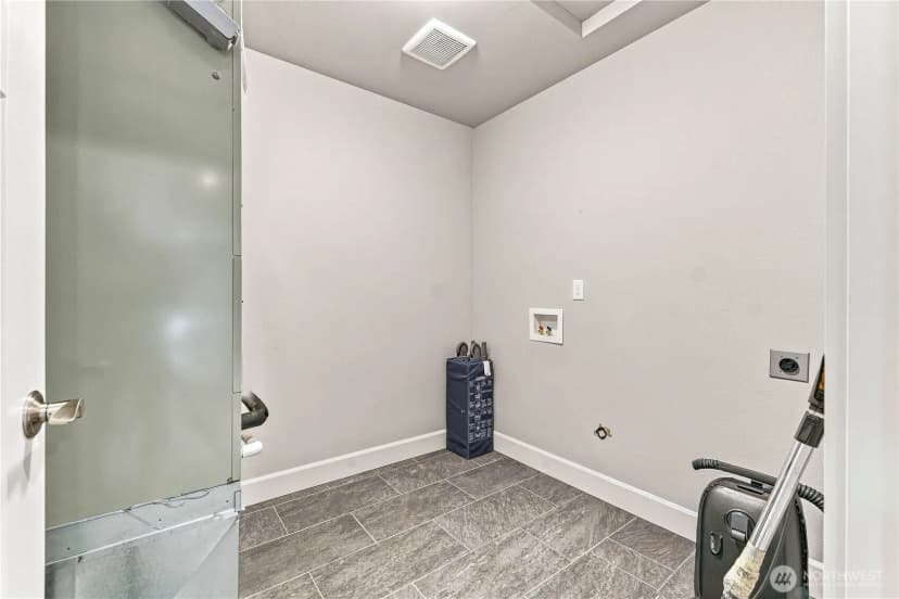 Property photo for 2769 Se Falcon View Drive, East Wenatchee photo 26