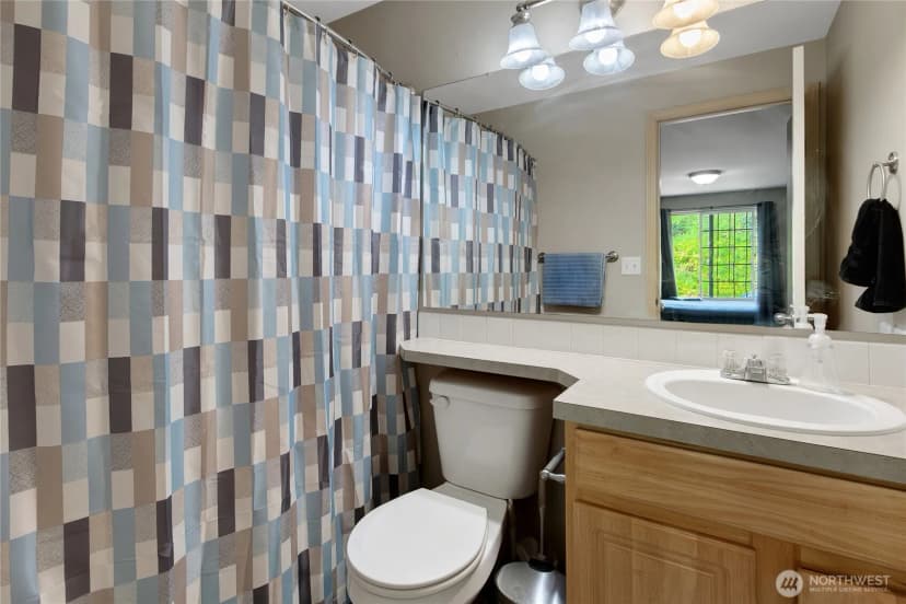 Property photo for 31512 61st Avenue S, Roy photo 18