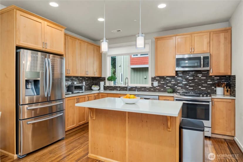 Property photo for 23000 Ne 8th Street #e5, Sammamish photo 9