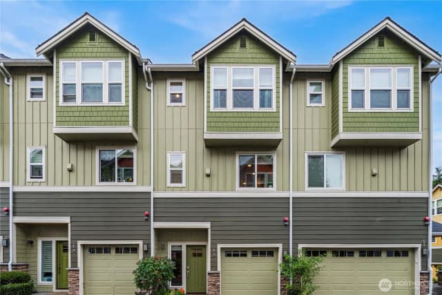 Property photo for 23000 Ne 8th Street #e5, Sammamish photo 2