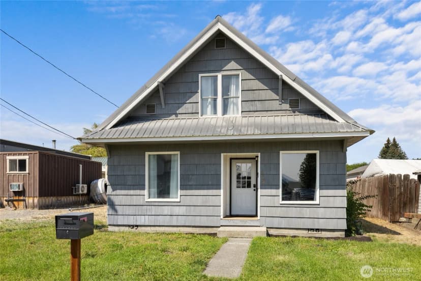 Property photo for 205 Yakima Ave, Cle Elum
