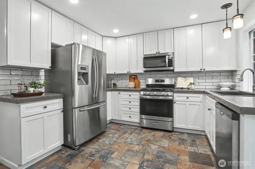 Property photo for 14115 47th Drive Se, Snohomish photo 9