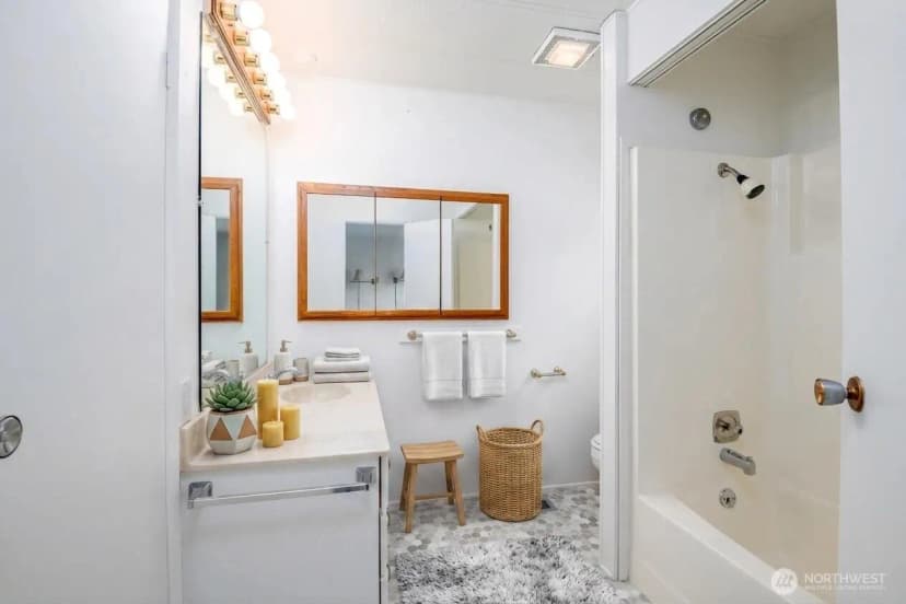 Property photo for 201 Union Avenue Se #228, Renton photo 13