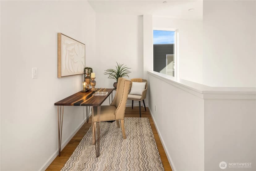 Property photo for 627 13th Avenue E, Seattle photo 22