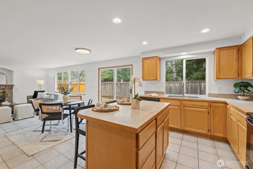 Property photo for 12828 175th Court Se, Renton photo 15