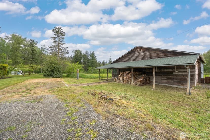Property photo for 5581 Mission Road, Bellingham photo 34