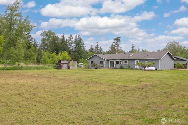 Property photo for 5581 Mission Road, Bellingham photo 2