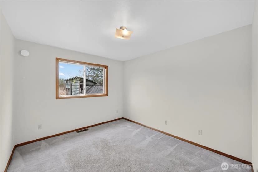 Property photo for 5581 Mission Road, Bellingham photo 29