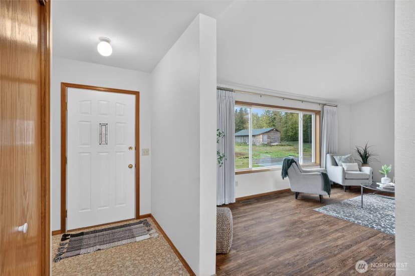 Property photo for 5581 Mission Road, Bellingham photo 9