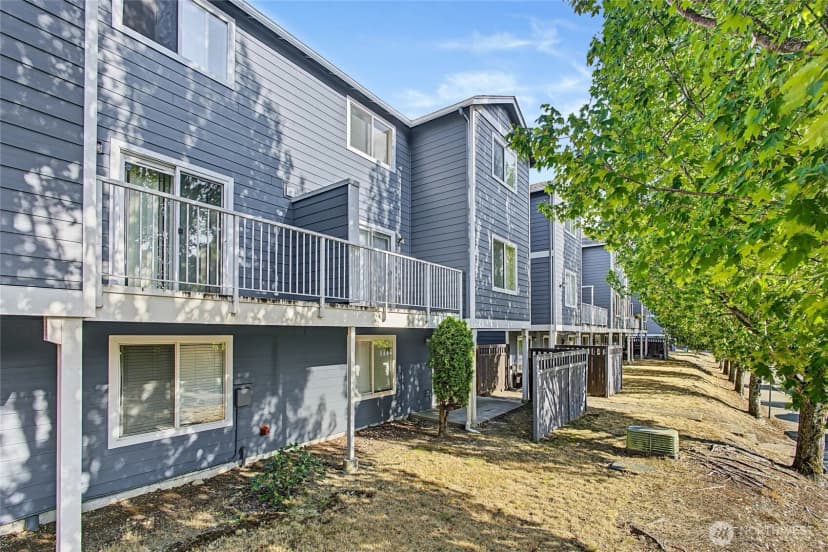 Property photo for 3939 10th Street Se #f-3, Puyallup photo 26