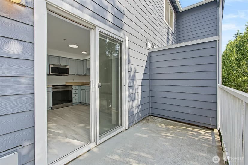 Property photo for 3939 10th Street Se #f-3, Puyallup photo 24