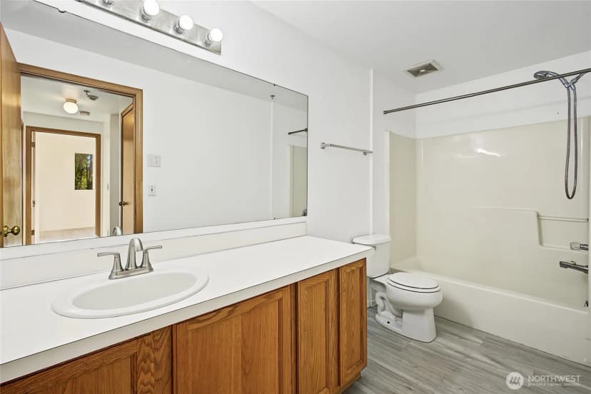 Property photo for 3939 10th Street Se #f-3, Puyallup photo 21