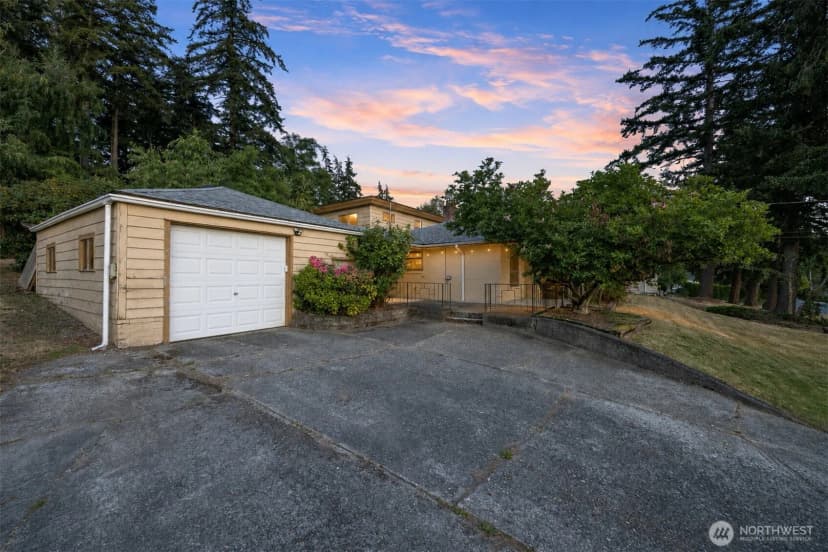 Property photo for 1207 32nd Street, Bellingham photo 39