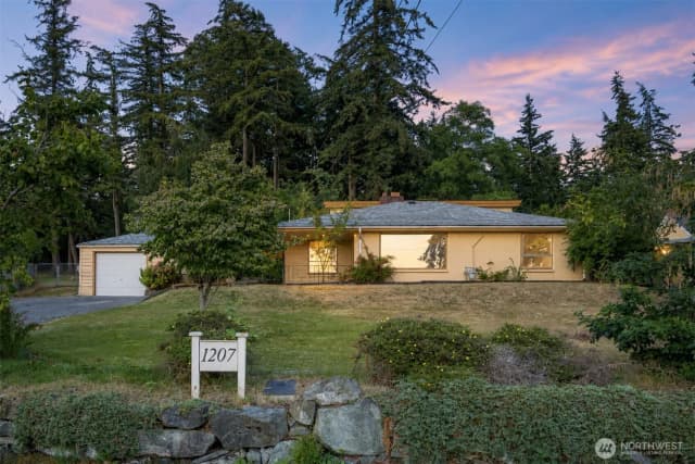 Property photo for 1207 32nd Street, Bellingham