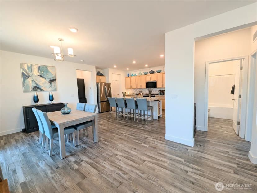 Property photo for 20724 150th Street E, Bonney Lake photo 7