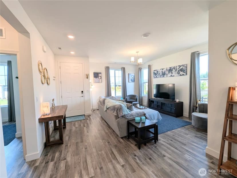 Property photo for 20724 150th Street E, Bonney Lake photo 5