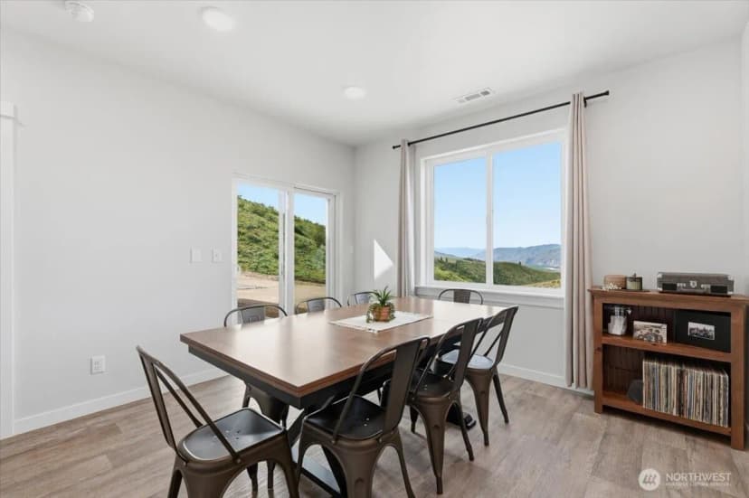 Property photo for 390 True Blue Lane, Chelan photo 12