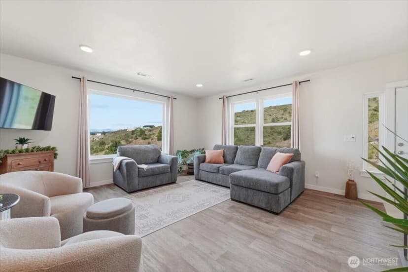 Property photo for 390 True Blue Lane, Chelan photo 7