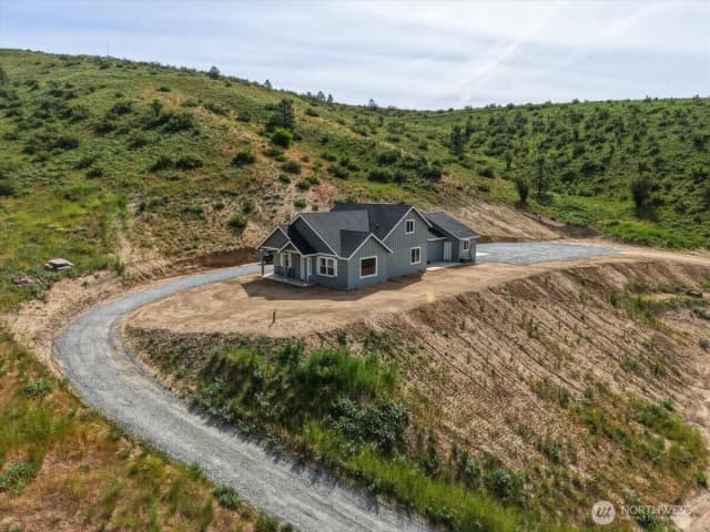 Property photo for 390 True Blue Lane, Chelan photo 4