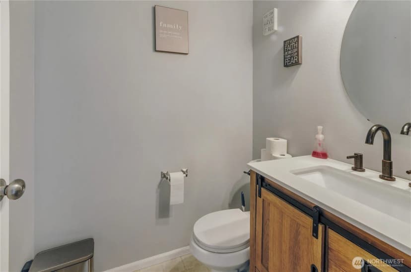 Property photo for 5715 Vermont Avenue Se, Lacey photo 12
